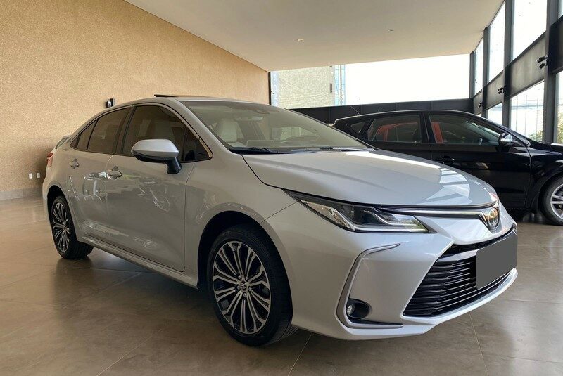 COROLLA 2.0 VVT-IE FLEX ALTIS DIRECT SHIFT ANO 2020 COR PRATA